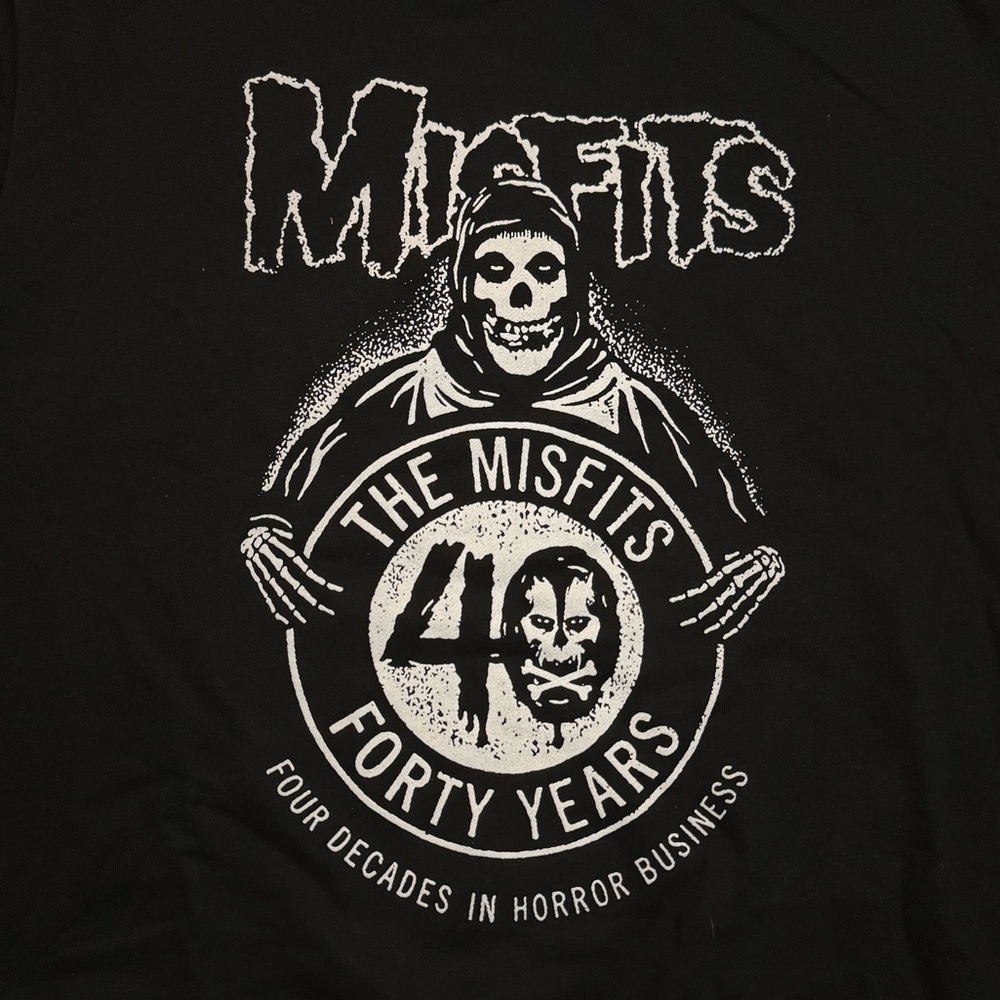 Unisex Misfits 40 Years Black Fleece Lined Graphic Hoodie - Picture 2 of 3